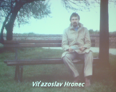 Záber z archívneho materiálu TV Nový Sad z roku 1985