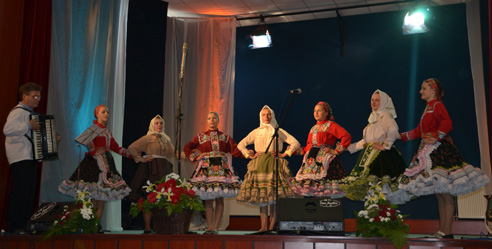 Female singing group KUS Petrovská družina from Báčsky Petrovec.