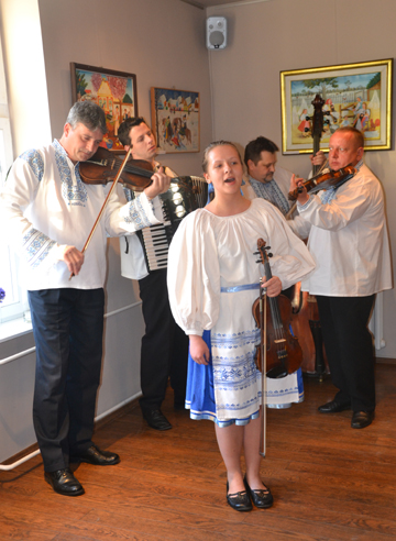 Folk orchester Rosička from Kovačica