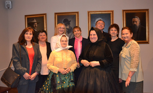 Milina Sklabinski sa članicama Udruženja kisačkih žena 