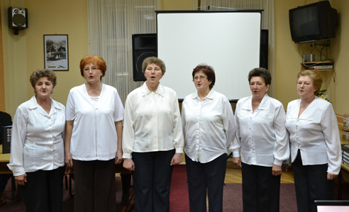 V programe prezentácie vystúpila domáca ženská spevácka skupina