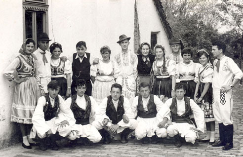 Folkloristi v Dobanovciach v 70. rokoch 20. storočia