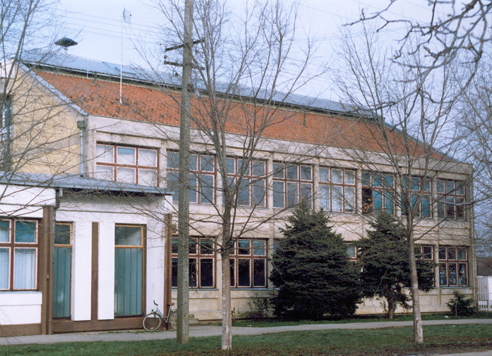 Základná škola Bratstvo v Aradáči