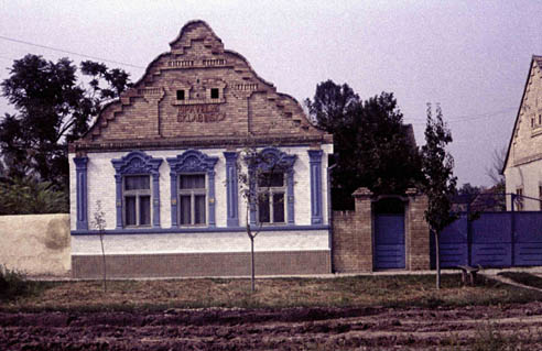 Fotografia domu rodiny Sklabinskej z roku 1972